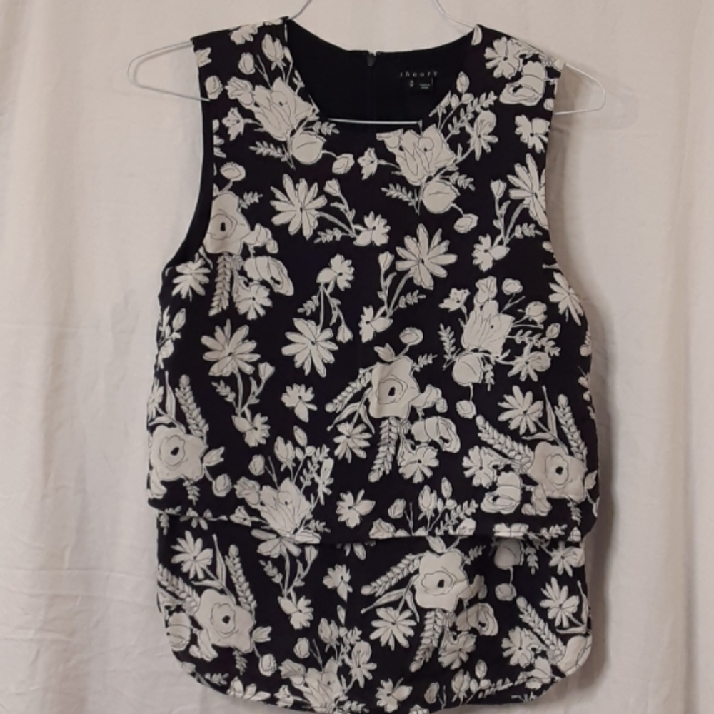 Theory Hodal Floral Top Size Medium